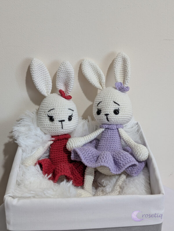 Iepuras balerina crosetat - jucarie crosetata handmade, Crosetiq