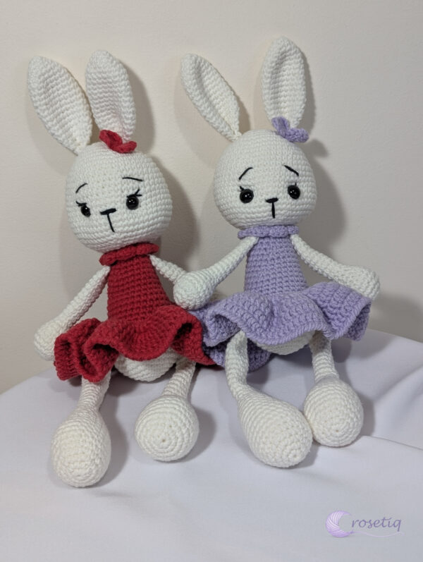 Iepuras balerina crosetat - jucarie crosetata handmade, Crosetiq