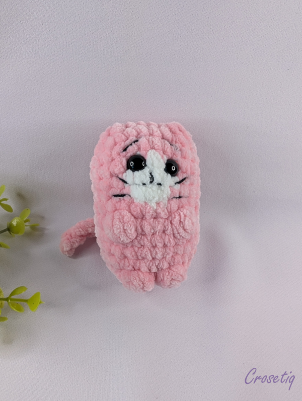 Pisicuță croșetată Kity - jucarie crosetata handmade, Crosetiq