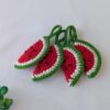 Breloc crosetat lubeniță - breloc crosetat handmade, Crosetiq