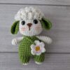 Oiță croșetată Lana - breloc crosetat handmade, Crosetiq