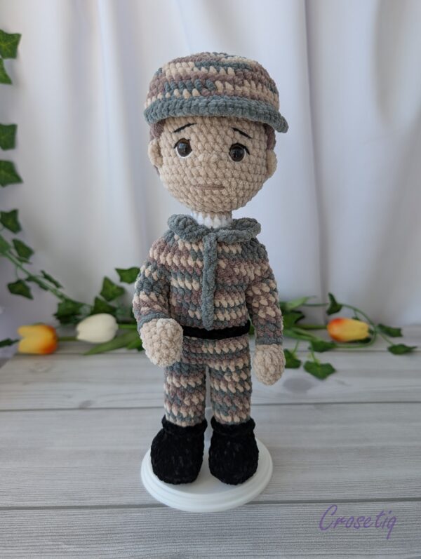 Soldat croșetat - produs handmade Crosetiq