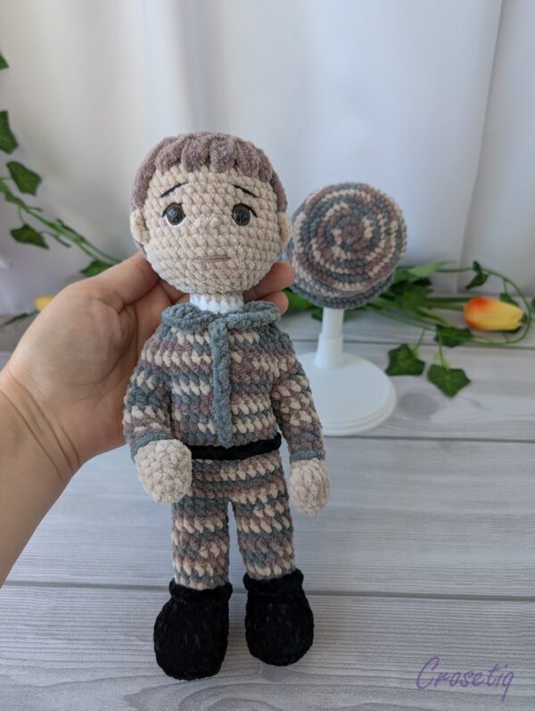 Soldat croșetat - produs handmade Crosetiq